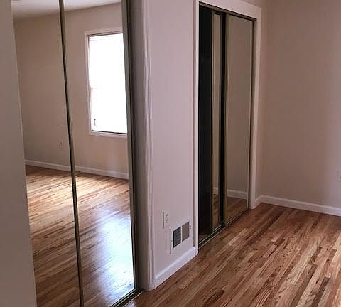 4th image of 1003 Garfield Ave #1