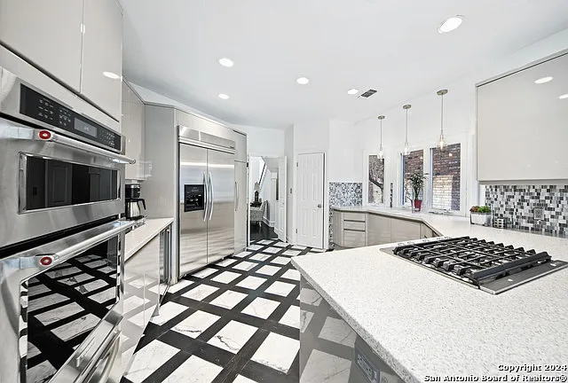 119 Paddington Way — Photo 13