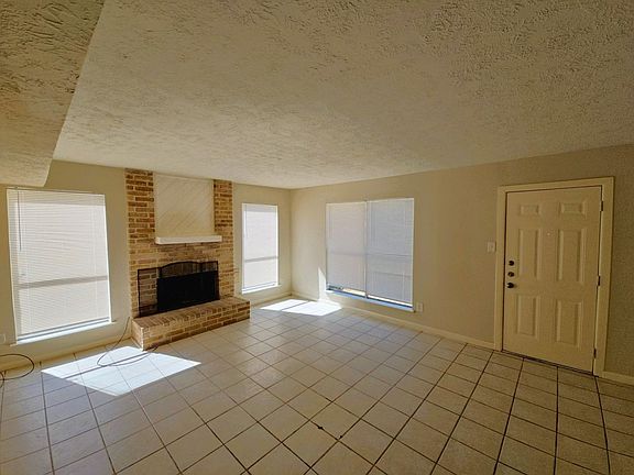 4th image of 18915 Oak Bower Dr