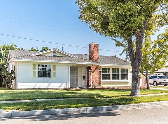 3rd image of 8301 San Helice Cir