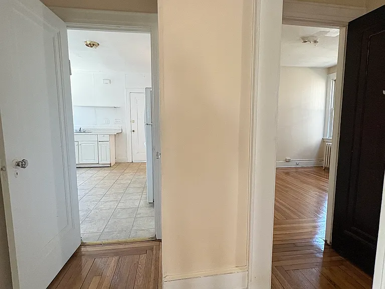 786 Elm St #1 — Photo 8