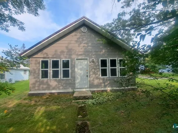 1523 4th Ave E, International Falls, MN 56649