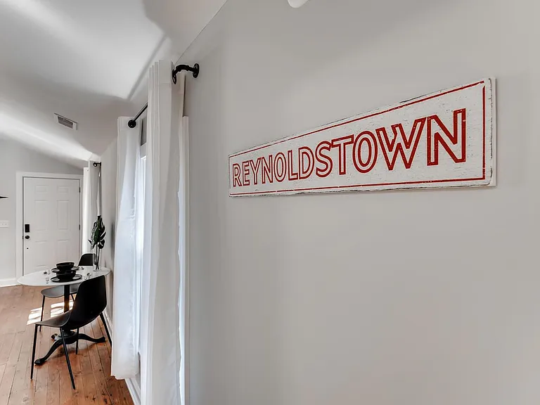 103 Chester Ave SE — Photo 15