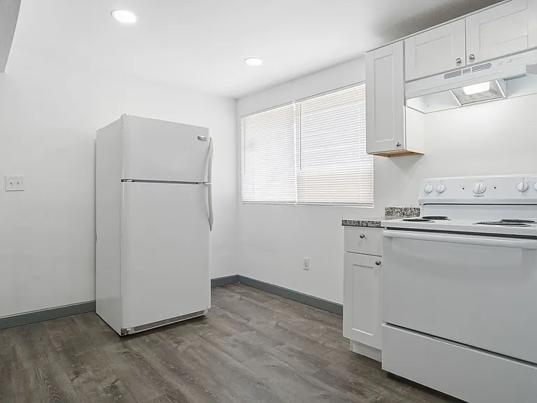 Welcome Home to Comfortable Living at 6111 S Klein Ave! — Photo 16