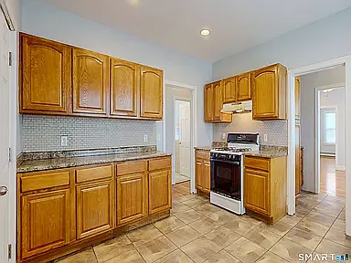 51 Mead St #1 — Photo 3