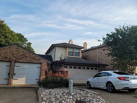 3rd image of 5710 Southern Cross Dr
