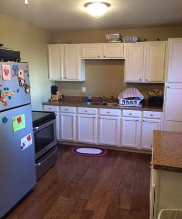 5th image of 109 N Gray St