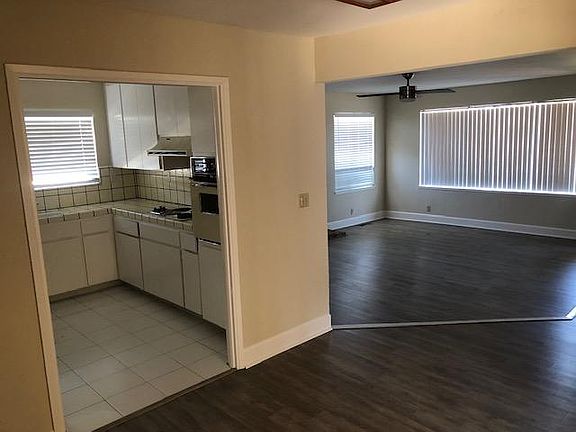5th image of 3546 Speno Dr