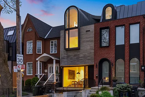 44 Foxley St Photo 1