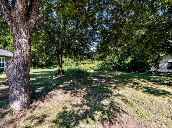 430 Oak St, Clyde, TX 79510