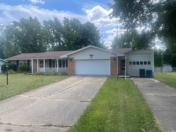 1919 Felix Pl, Plymouth, IN 46563
