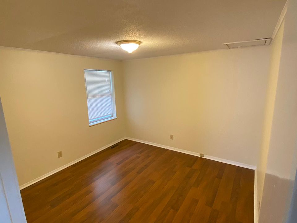 1st image of 2019 Countryhill Ln