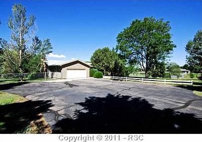 1st image of 7604 Grashio Dr