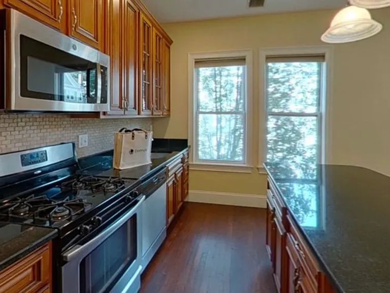 73 Westland Ave #3C — Photo 8