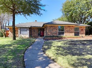 308 Drexel Dr, Grapevine, TX 76051