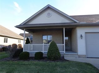 1327 Meadowbrook Dr, Dover, OH 44622