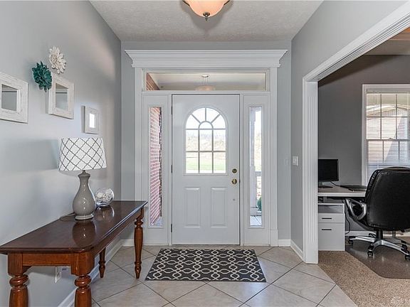 4th image of 790 Bolton Abbey Ln