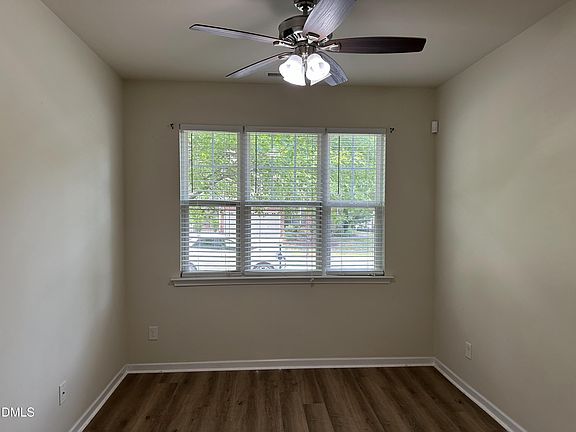 3rd image of 105 Hammond Wood Pl