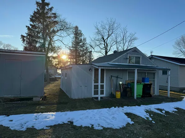 7631 Widgeon Ln, Larsen, WI 54947
