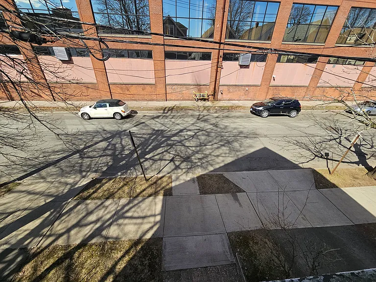 30 Fox St #2B — Photo 10