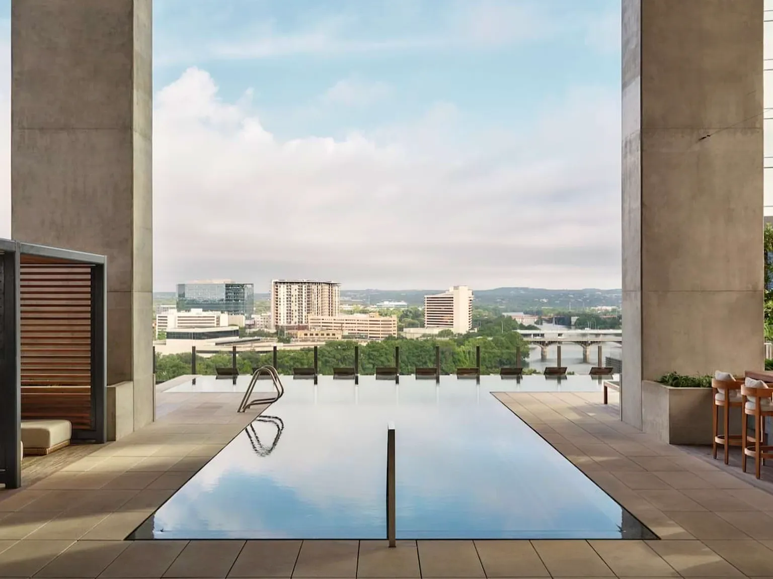 Dt Penthouse, 42nd Floor To Ceiling Windows, 10 Weeks Free!! Amenities Galore! Stunning Views — Photo 4