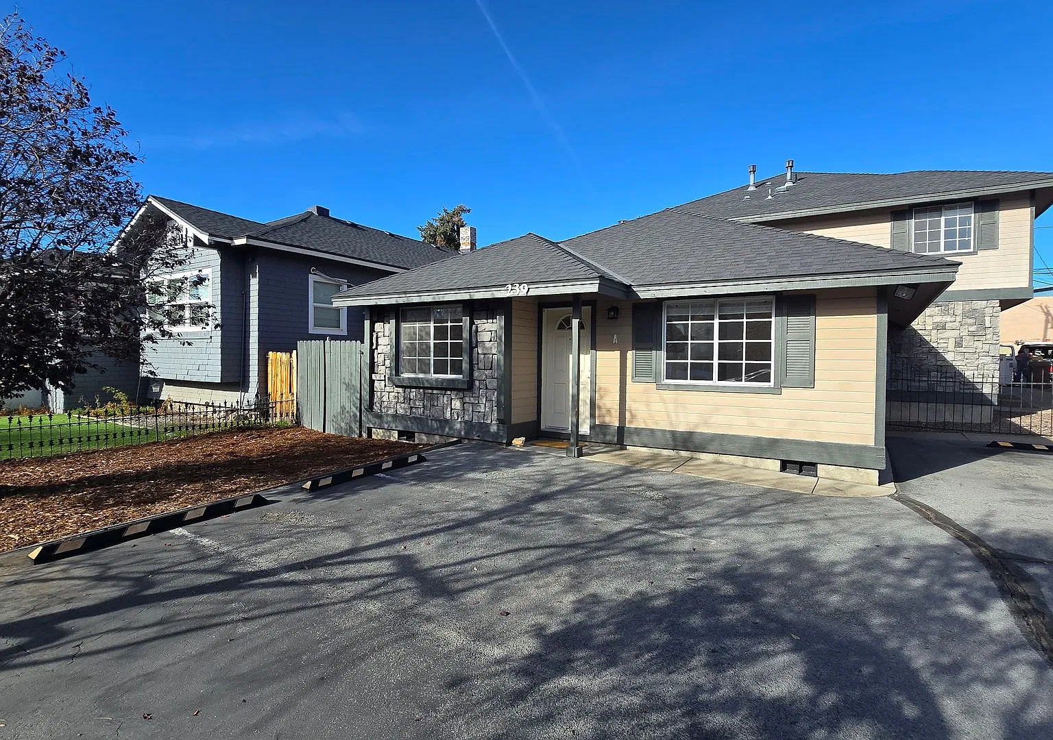 239 Cheney Street — Photo 2