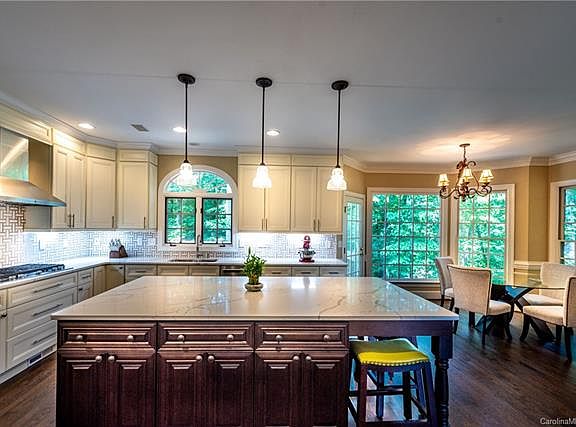 4th image of 6025 Summerston Pl
