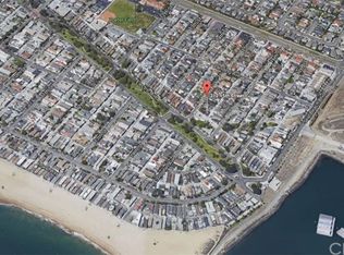 212 15th St, Seal Beach, CA 90740