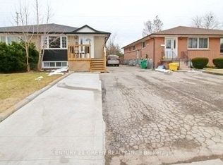 92 Kingsmere Cres, Brampton, ON L6X 1Z4