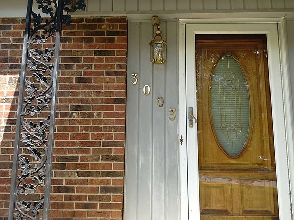 2nd image of 3003 Royalton Dr