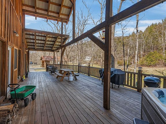 35th image of 3331 Adamson Branch Rd