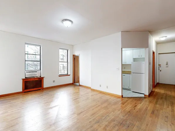 200 West 85th Street image 1 of 11