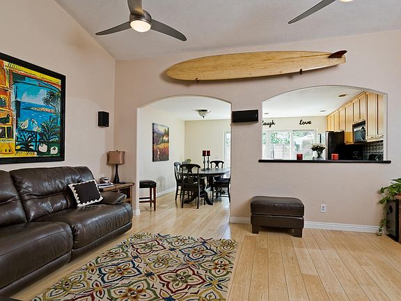3rd image of 5628 Camino Deville