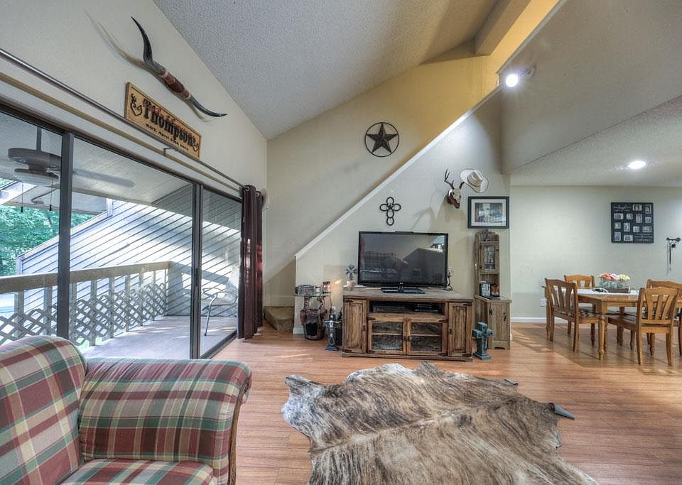 1st image of 3900 Aspen Dr APT 2
