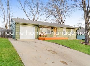 8924 W 69th St, Merriam, KS 66204