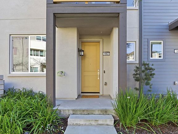 2nd image of 1963 Joshua Tree Cir