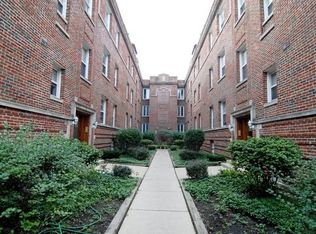 917 W Sunnyside Ave, Chicago, IL 60640