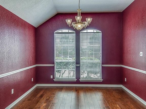 4th image of 9113 Hialeah Cir S