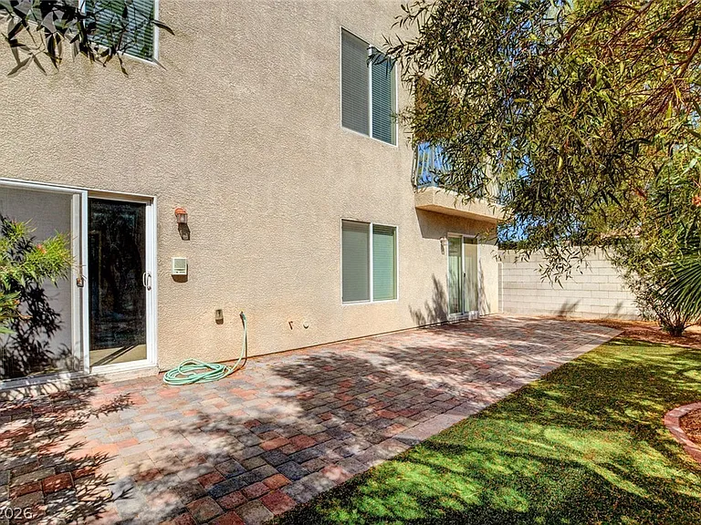 10700 Shasta Glow Ct — Photo 46