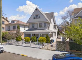 2617 E 26th St, Brooklyn, NY 11235