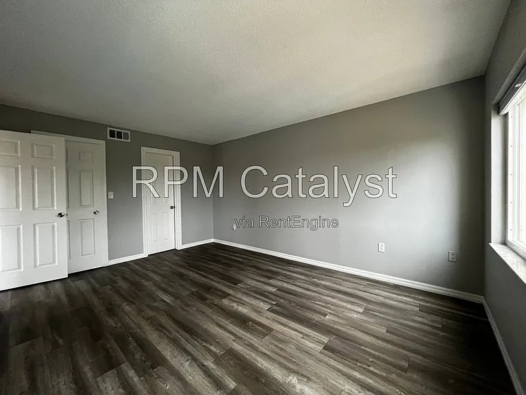 8950 Park Blvd #310 — Photo 15