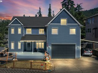 965 S 67th St, Springfield, OR 97478