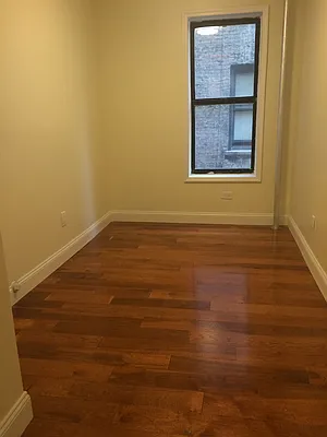 Rented by Lang Realty LLC | media 19