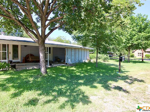 5th image of 100 W Lonita Ave