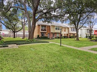 10210 Longmont Dr #44, Houston, TX 77042