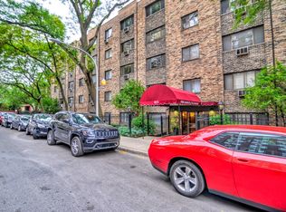 611 W Patterson Ave #215, Chicago, IL 60613