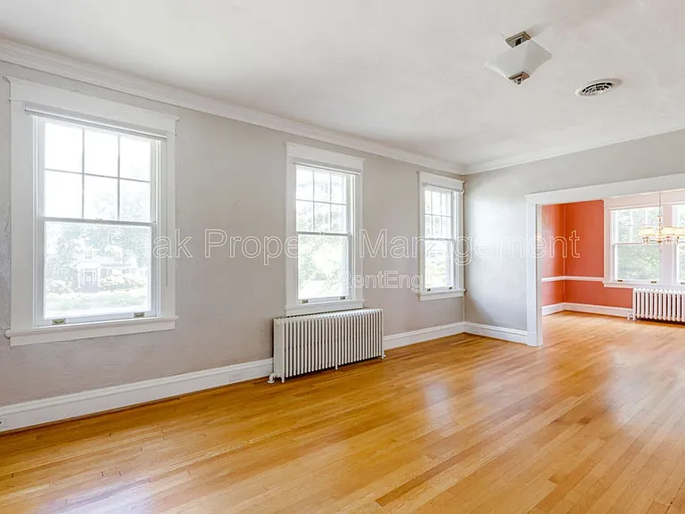 1404 Wilmington Ave W #B — Photo 8