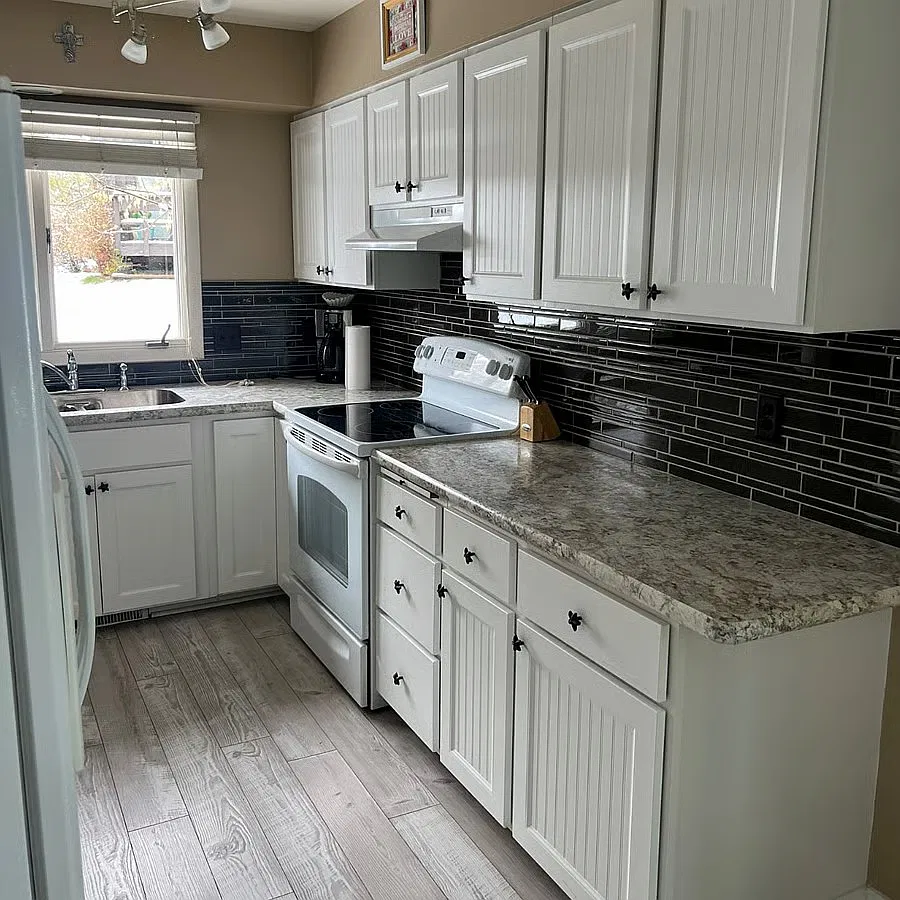 2 bed, 1250 sqft, $2,100 — Photo 2