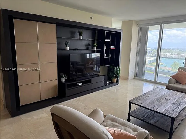 7000 Island Blvd #2403 — Photo 16