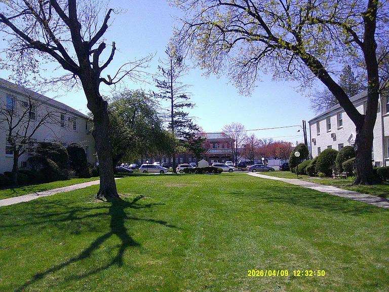 7 Bashford Ave #B — Photo 19